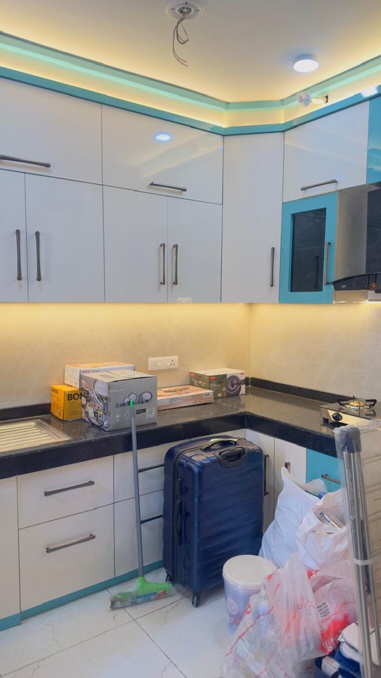 Kitchen, gomti nagar 2 Bedroom 1100 Sq.Ft. Apartment In Gomti Nagar Lucknow 9485656