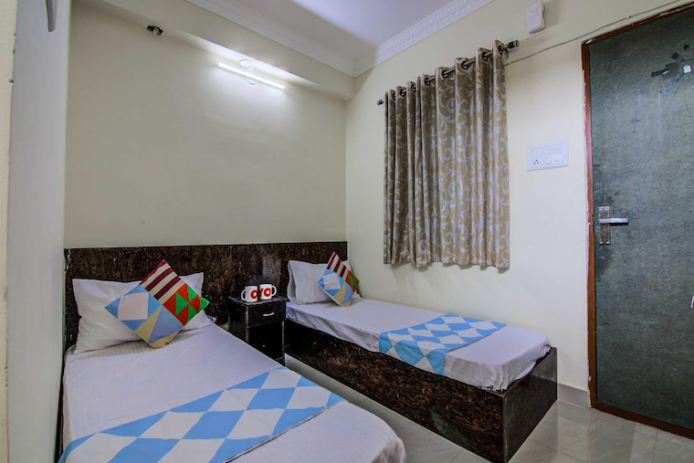 Bedroom, rt nagar 1 Bedroom 880 Sq.Ft. Independent House In Rt Nagar Bangalore 9485579