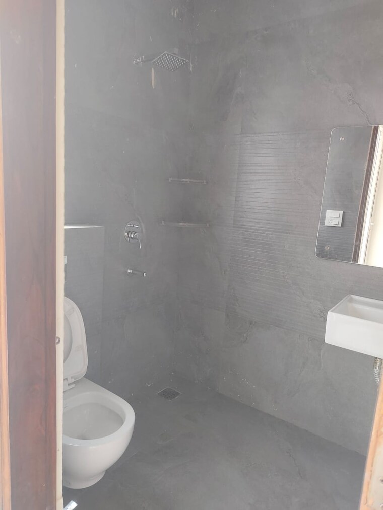 Bathroom, sector 57 3 Bedroom 2700 Sq.Ft. Builder Floor In Sector 57 Gurgaon 9485587