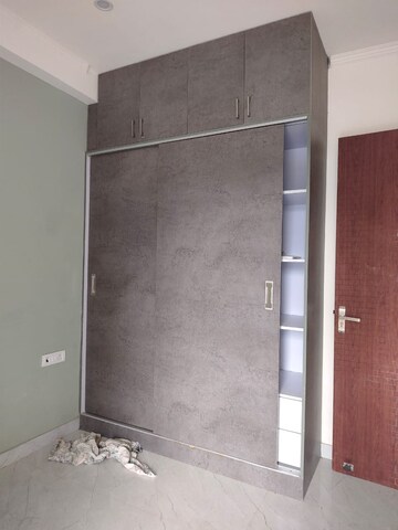 Balcony in 3 BHK Builder Floor at Sector 57 – for Rent