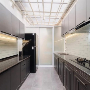 Kitchen in 2 BHK Apartment at Lodha Parkside, Kamala Mill – for Rent