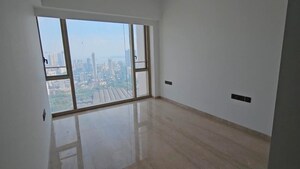 Room in 3 BHK Apartment at Lodha World One, Worli – for Rent