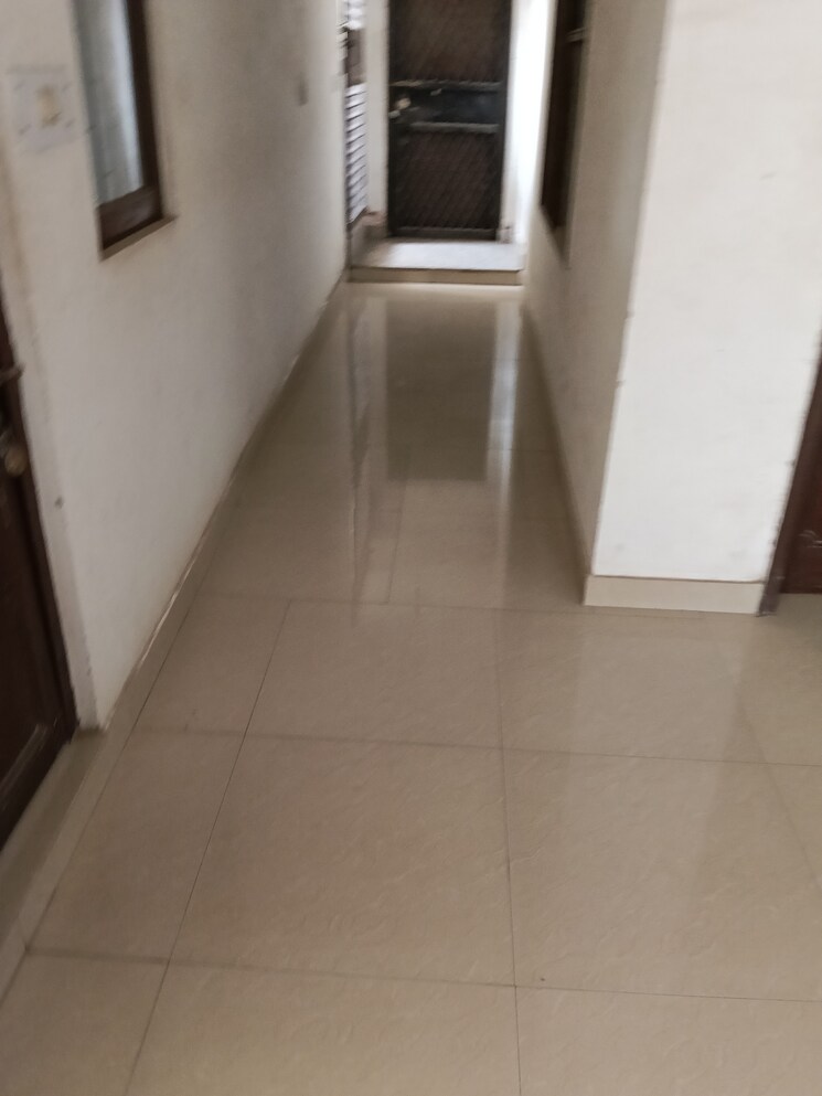 undefined, ignou road 1 Bedroom 500 Sq.Ft. Builder Floor In Ignou Road Delhi 9485613