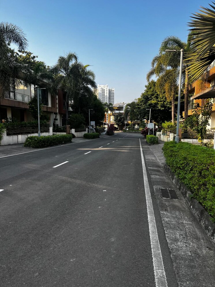 Garden, kolte-patil-life-republic 3 Bedroom 2250 Sq.Ft. Villa In Hinjewadi Pune 9485611