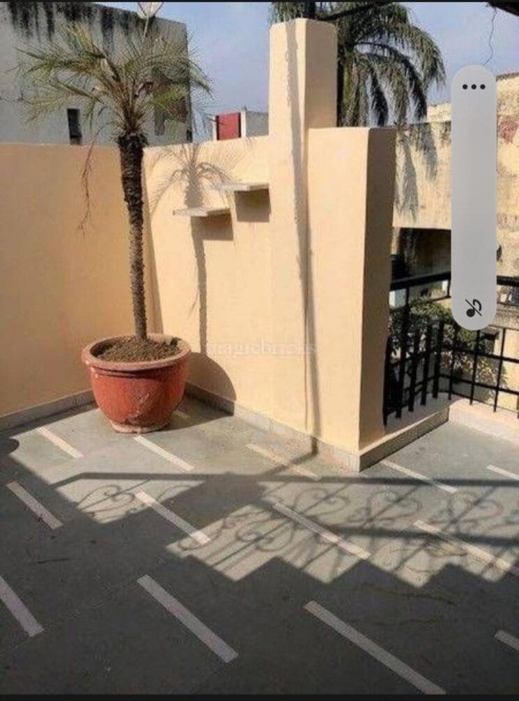 Living Room, geetanjali enclave 1 Bedroom 700 Sq.Ft. Apartment In Geetanjali Enclave Delhi 9485625