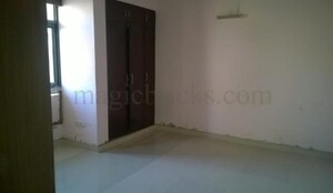 Room in 1 BHK Apartment at Geetanjali Enclave – for Rent