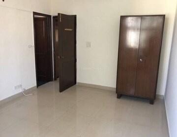 Room in 1 BHK Apartment at Geetanjali Enclave – for Rent