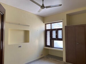 Room in 2 BHK Builder Floor at Greater Kailash ii – for Rent