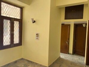 Room in 2 BHK Builder Floor at Greater Kailash ii – for Rent
