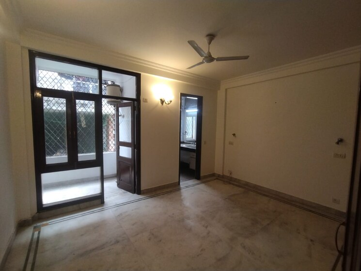 Room, greater kailash part 3 3 Bedroom 1850 Sq.Ft. Builder Floor In Greater Kailash Part 3 Delhi 9485659
