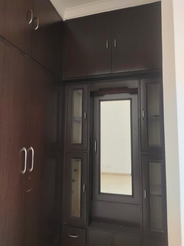 Building Lobby in 3.5 BHK Builder Floor at Sector 56 – for Rent