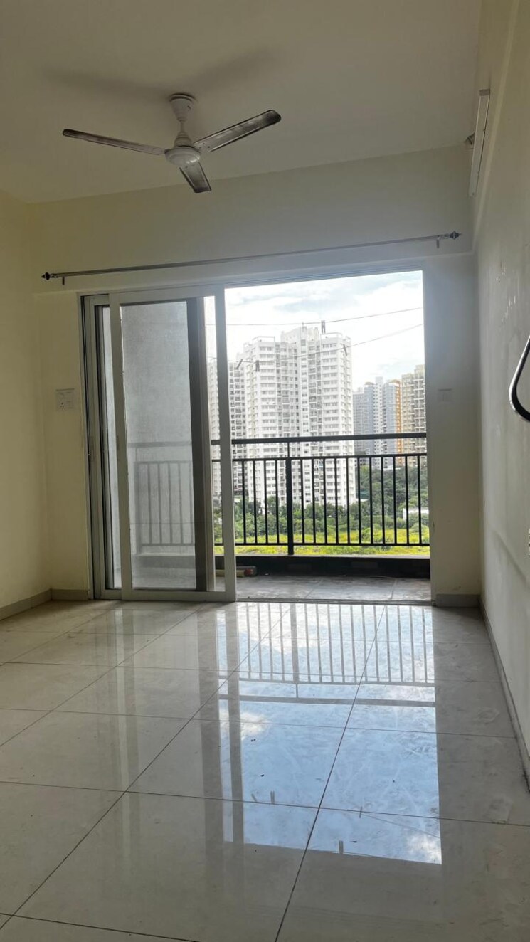 Room, kolte-patil-life-republic 2 Bedroom 630 Sq.Ft. Apartment In Hinjewadi Pune 9485662