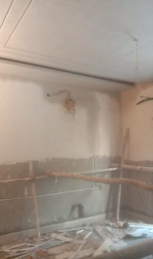 Bathroom in 4 BHK Builder Floor at Nehru Nagar Iii – for Sale