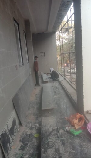 Balcony in 4 BHK Builder Floor at Nehru Nagar Iii – for Sale