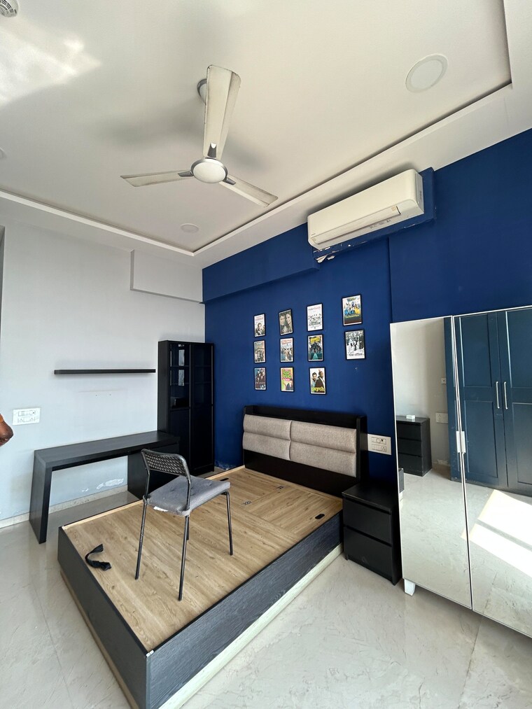 Team Area, prabhadevi 3 Bedroom 1650 Sq.Ft. Apartment In Prabhadevi Mumbai 9485741