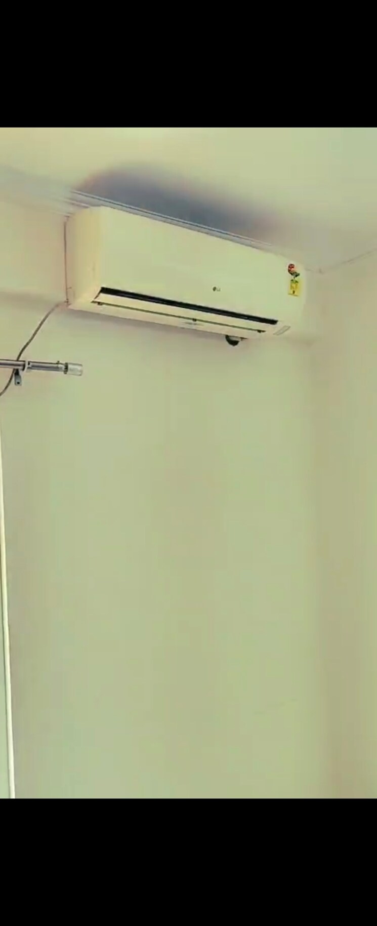 Room, vvip-nest 1 Bedroom 670 Sq.Ft. Apartment In Raj Nagar Extension Ghaziabad 9485745