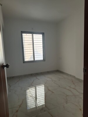 Room in 1 BHK Apartment at Ashish Laxmi Angan, Vadgaon Budruk – for Rent