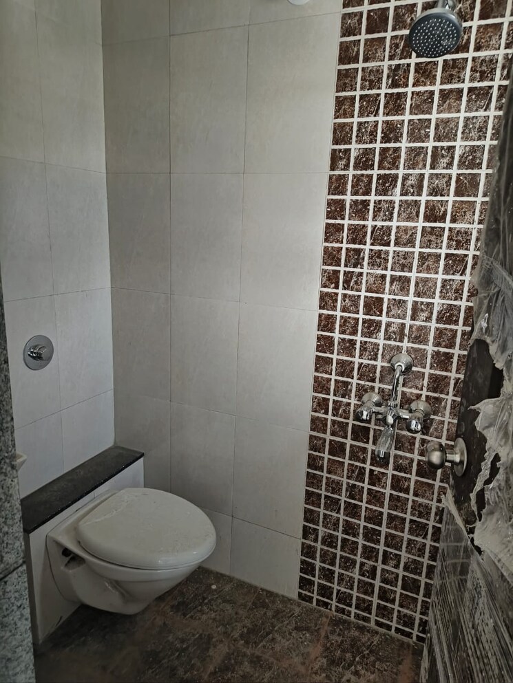 Bathroom, ashish-laxmi-angan 1 Bedroom 413 Sq.Ft. Apartment In Vadgaon Budruk Pune 9485764