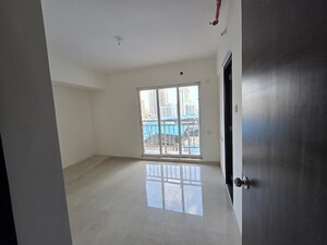 Room in 2 BHK Apartment at Panch Pakhadi – for Rent