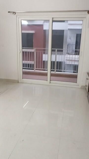 Room in 3 BHK Apartment at Ozone Urbana Belvedere, Devanahalli – for Rent