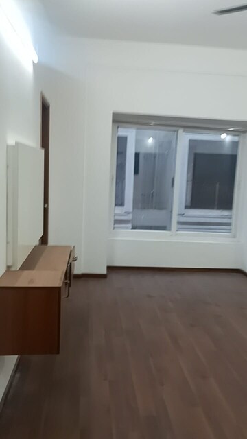 Room in 3 BHK Apartment at Ozone Urbana Belvedere, Devanahalli – for Rent