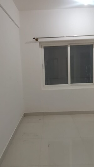 Room in 3 BHK Apartment at Ozone Urbana Belvedere, Devanahalli – for Rent