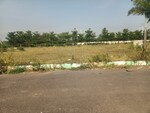 200 Sq.Yd. Plot in Swathi Luckie Township Lemoor