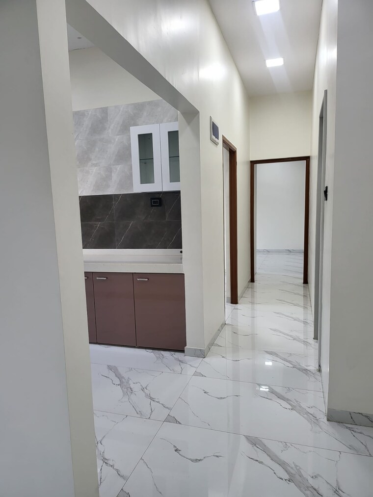 Bathroom, one-indiabulls-thane 3 Bedroom 2400 Sq.Ft. Apartment In Pokhran Road No Two Thane 9485866