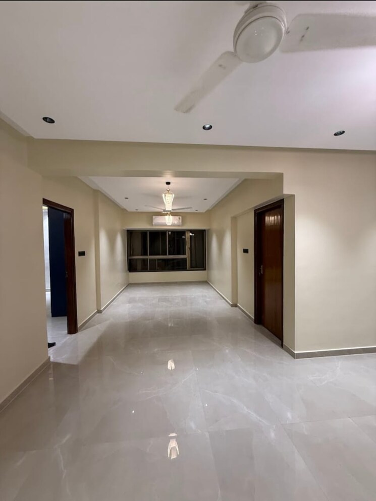Room, prabhadevi 3 Bedroom 1300 Sq.Ft. Apartment In Prabhadevi Mumbai 9485884