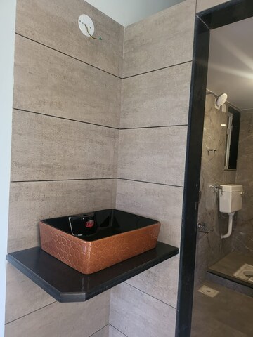 Furnished Amenities in 3 BHK Apartment at One Indiabulls Thane 1, Pokhran Road No One – for Rent