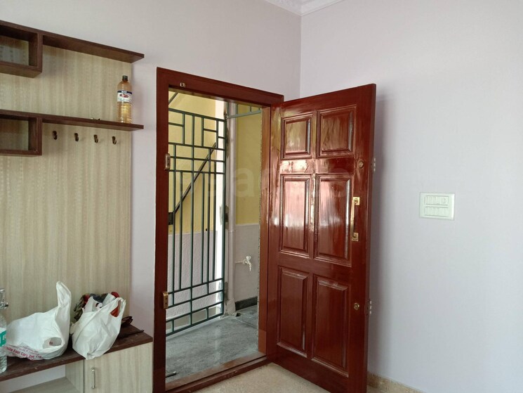 Room, rt nagar 2 Bedroom 900 Sq.Ft. Independent House In Rt Nagar Bangalore 9485902