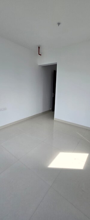 Room in 2 BHK Apartment at Raghav Nova, Kurla East – for Rent