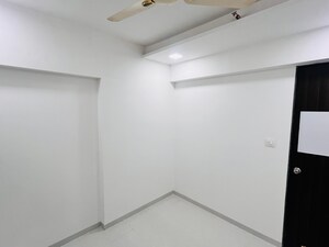 Room in 2 BHK Apartment at Sayba Orchid, Kurla East – for Rent