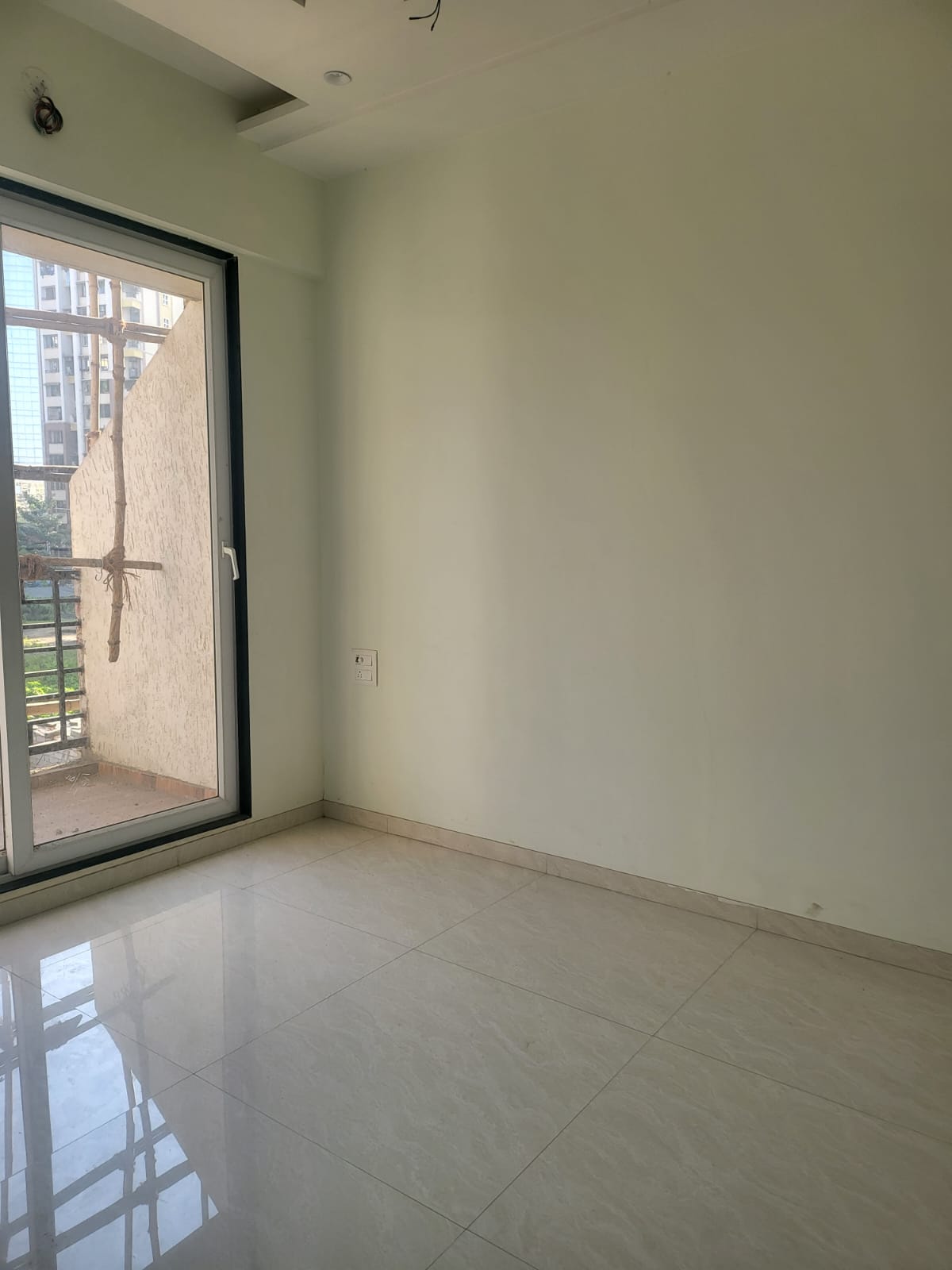 3 BHK + Pooja Room 1550 Sq.Ft. Apartment in Tarangan Towers