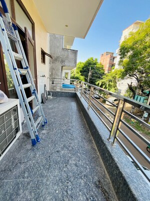 2 BHK Builder Floor For Rent in AS Tower, Sector 45