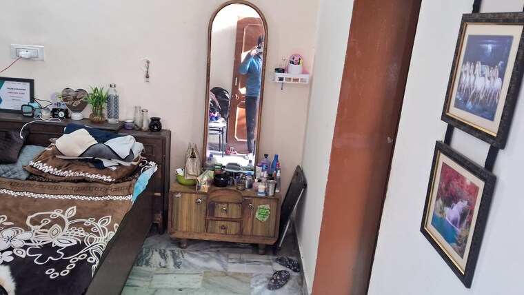 Room, kharar road 1 Bedroom 700 Sq.Ft. Independent House In Kharar Road Mohali 9485929