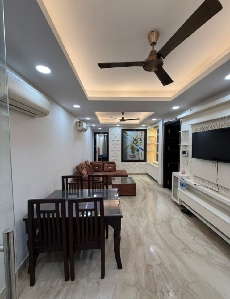 Living Room, east of kailash 3 Bedroom 1750 Sq.Ft. Builder Floor In East Of Kailash Delhi 9485945