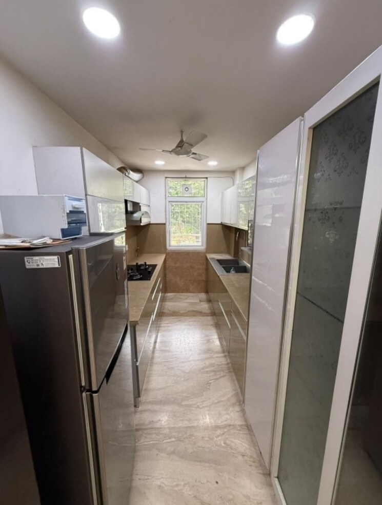 Kitchen, east of kailash 3 Bedroom 1750 Sq.Ft. Builder Floor In East Of Kailash Delhi 9485945