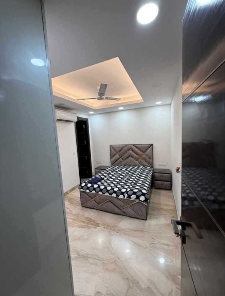 Master Bedroom, east of kailash 3 Bedroom 1750 Sq.Ft. Builder Floor In East Of Kailash Delhi 9485945