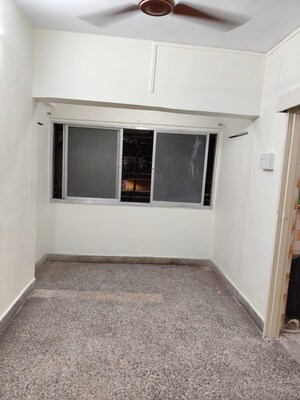 Room in 1 RK Apartment at Chandrakant Society, Charai – for Rent