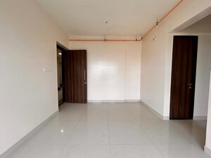 Room in 2 BHK Apartment at Sheth Avante, Kanjurmarg West – for Rent