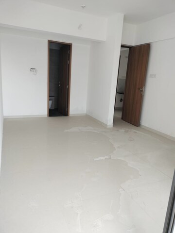 Room in 3 BHK Apartment at Majestique Signature Towers, Balewadi – for Rent