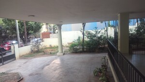 Parking in 6 BHK Independent House at Jubilee Hills – for Sale