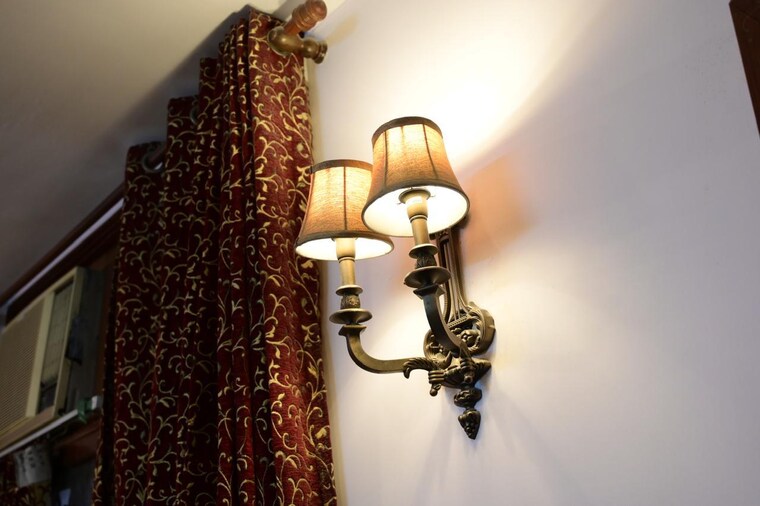 Living Room, hauz khas 3 Bedroom 2000 Sq.Ft. Builder Floor In Hauz Khas Delhi 9485996