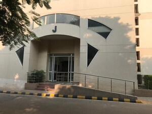 3 BHK Apartment – Exterior View View at Vatika City, Sector 49 - for Rent