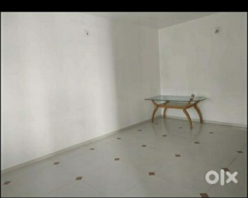 Master Bedroom in 2 BHK Villa at Thaltej – for Rent