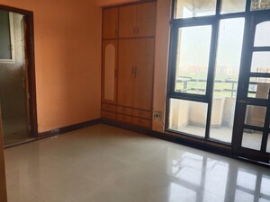 3 BHK Apartment For Rent in Sector 21c