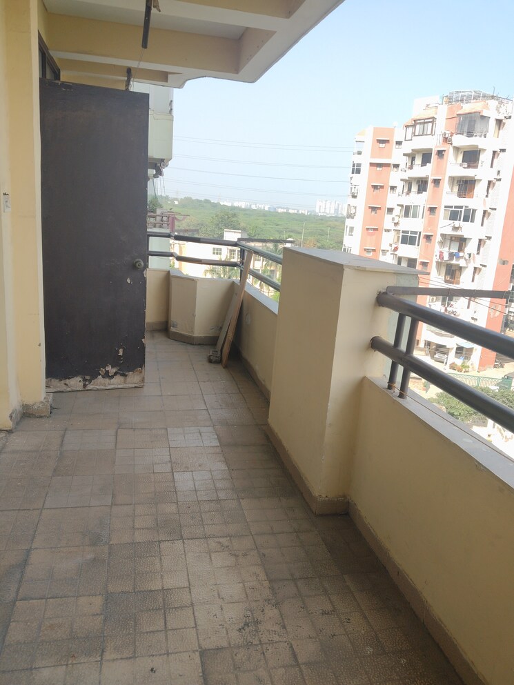 Balcony, sector 21c 3 Bedroom 1450 Sq.Ft. Apartment In Sector 21c Faridabad 9486019