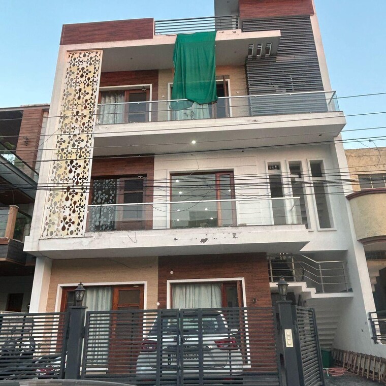 Exterior View, phase 11 3 Bedroom 130 Sq.Yd. Villa In Phase 11 Mohali 9486025