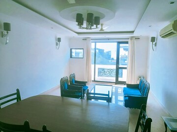 Living Room in 3 BHK Builder Floor at Defence Colony – for Rent